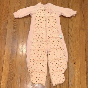 Ergopouch sleep suit sack 3.5 tog cute fruit limited edition. 8-24 months